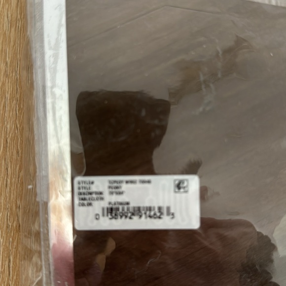 NWT Waterford Tablecloth - Picture 5 of 7